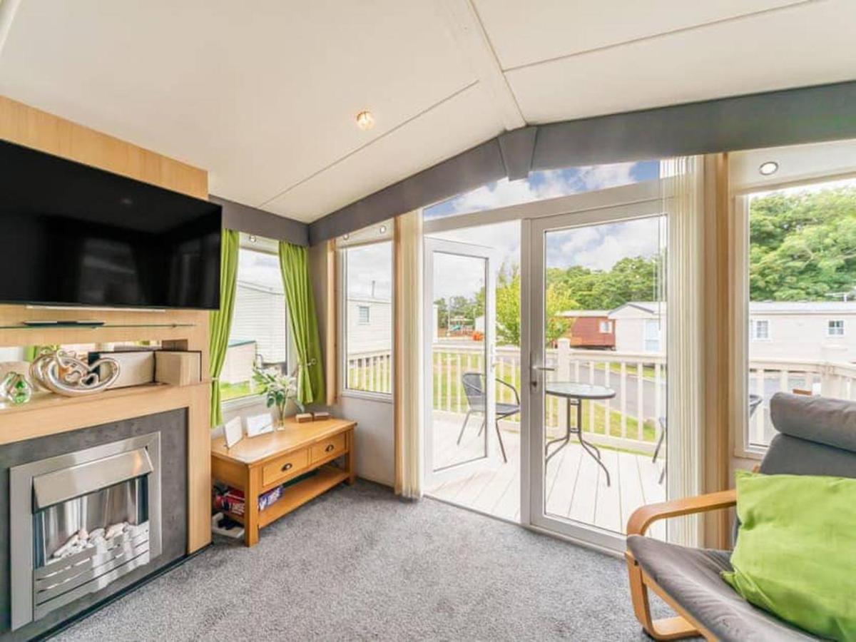 Apple Tree Lodge Hot Tub 3 Bedroom 2 Bars モーペス エクステリア 写真