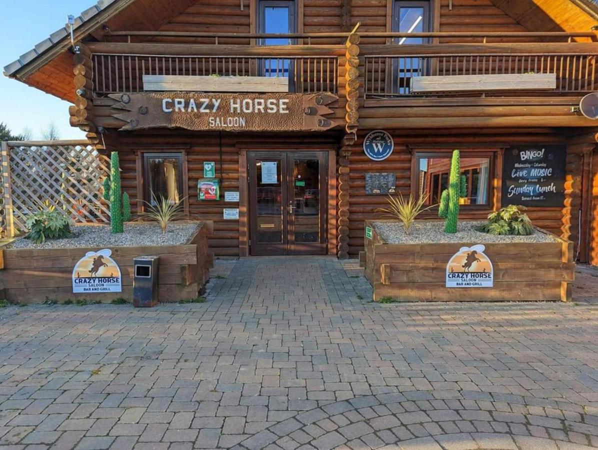Apple Tree Lodge Hot Tub 3 Bedroom 2 Bars モーペス エクステリア 写真